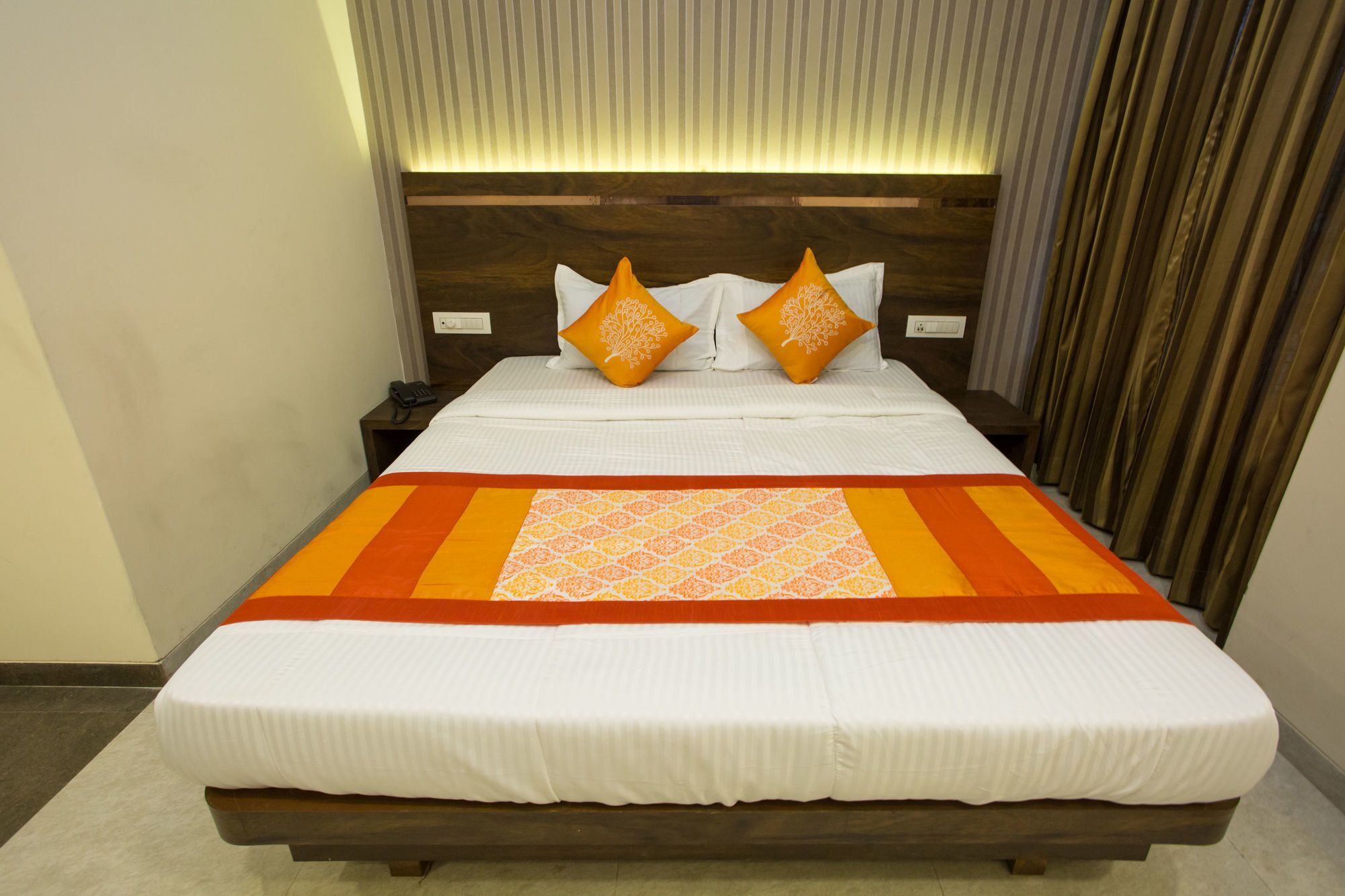 Oyo 7156 Hill View Residency Hotel Navi Mumbai Bagian luar foto