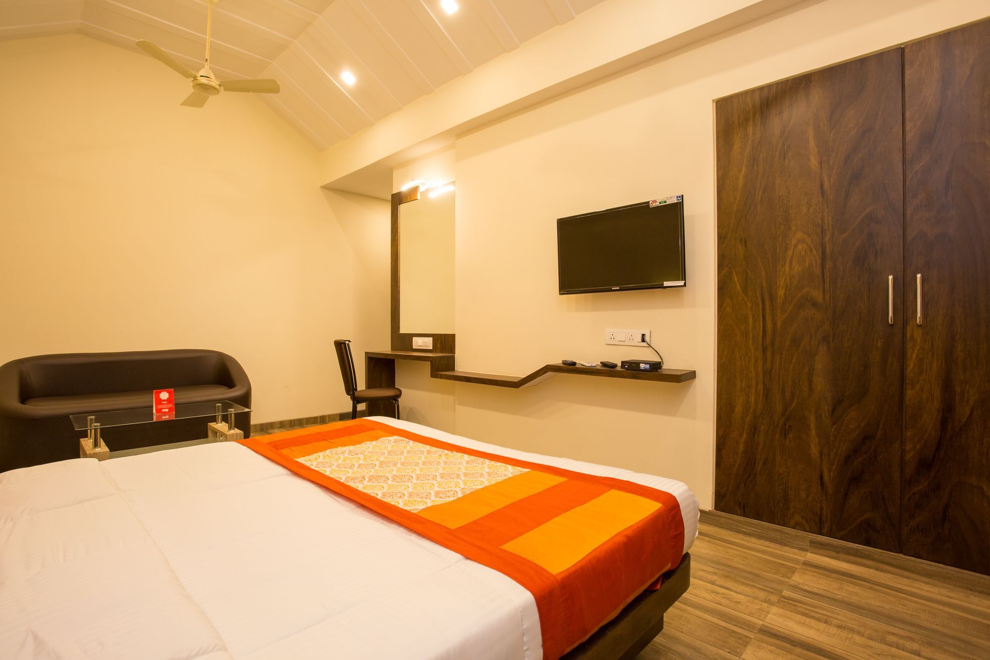 Oyo 7156 Hill View Residency Hotel Navi Mumbai Bagian luar foto